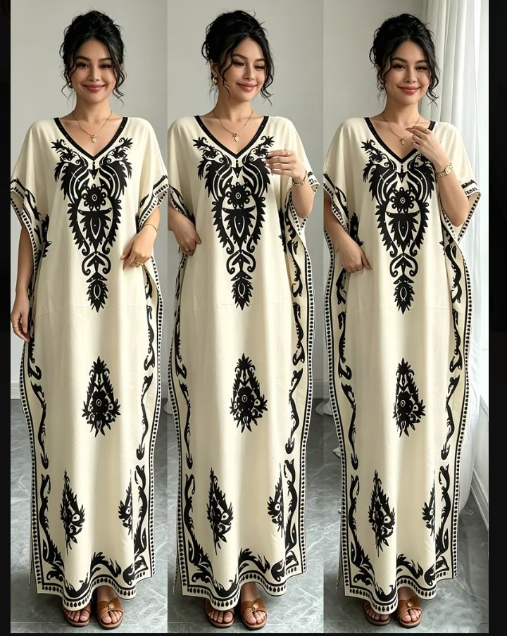One-size printed fashion Robe.