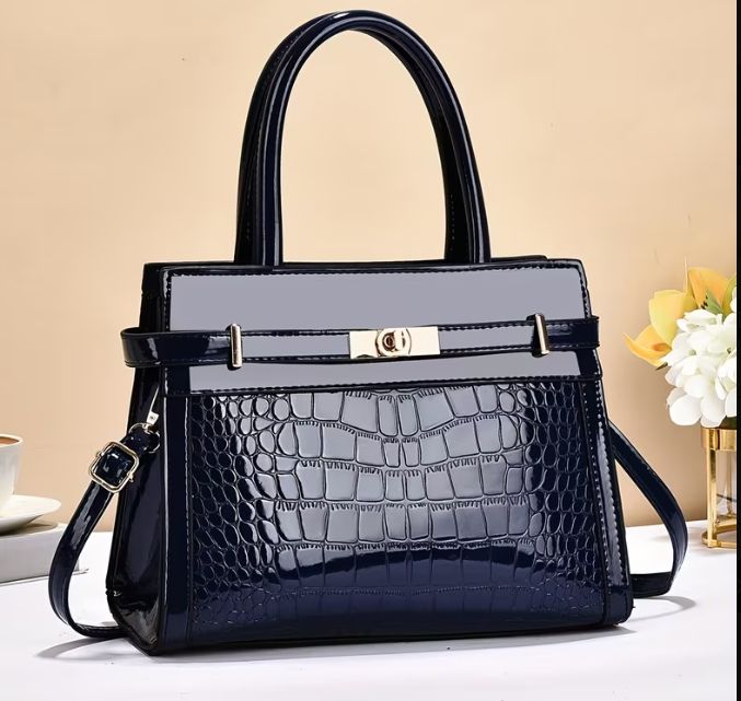 Luxury Vintage style Handbag.